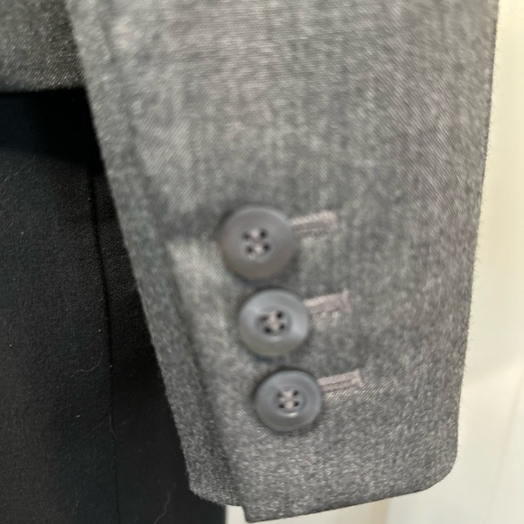 Tahari Arthur S. Levine Tailored Jacket - Picture 6 of 8